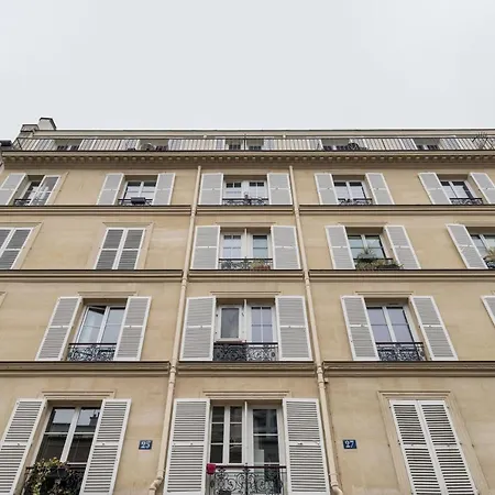 11e Appartement *